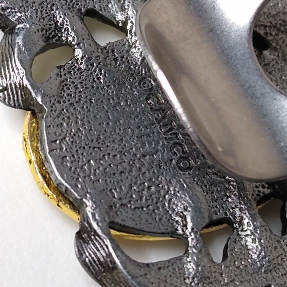 Camco Saint Christopher Protect Us Metal Auto Visor Clip - Picture 10 of 14